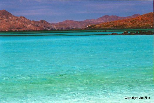 Green Waters Turn Blue Next The Desert Of Baja